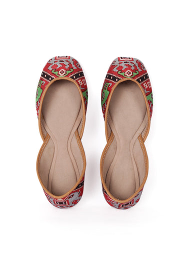 Green & Red Silk Patola Print Juttie